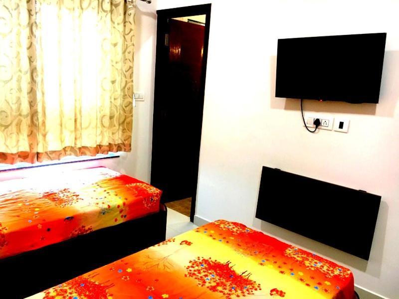 Suyash Pg - Melange Bed and Breakfast Bangalore Esterno foto
